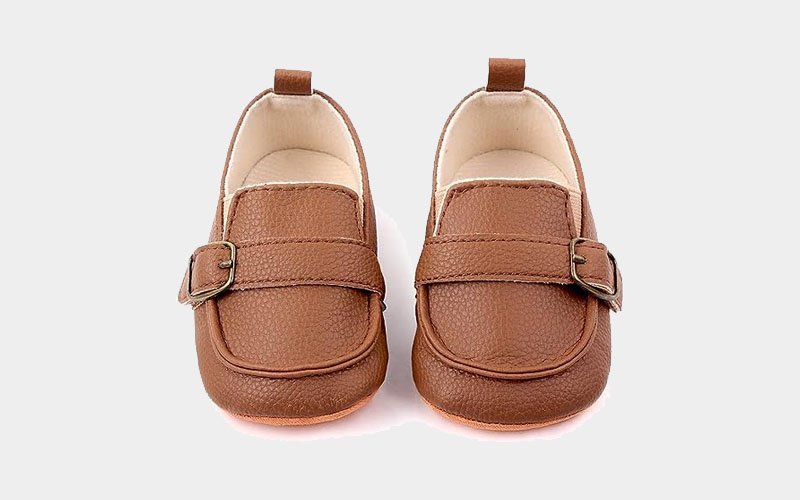 Lightweight and flexible dress crib shoes for pre-walkers